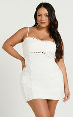Gigi Mini Linen Dress - Sweetheart Tie Back Scallop Detail Dress in Off White