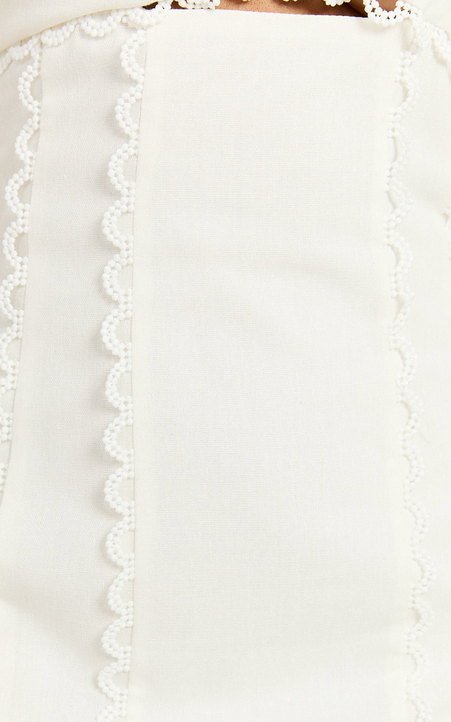 Gigi Mini Linen Blend Dress - Sweetheart Tie Back Scallop Detail Dress in Off White