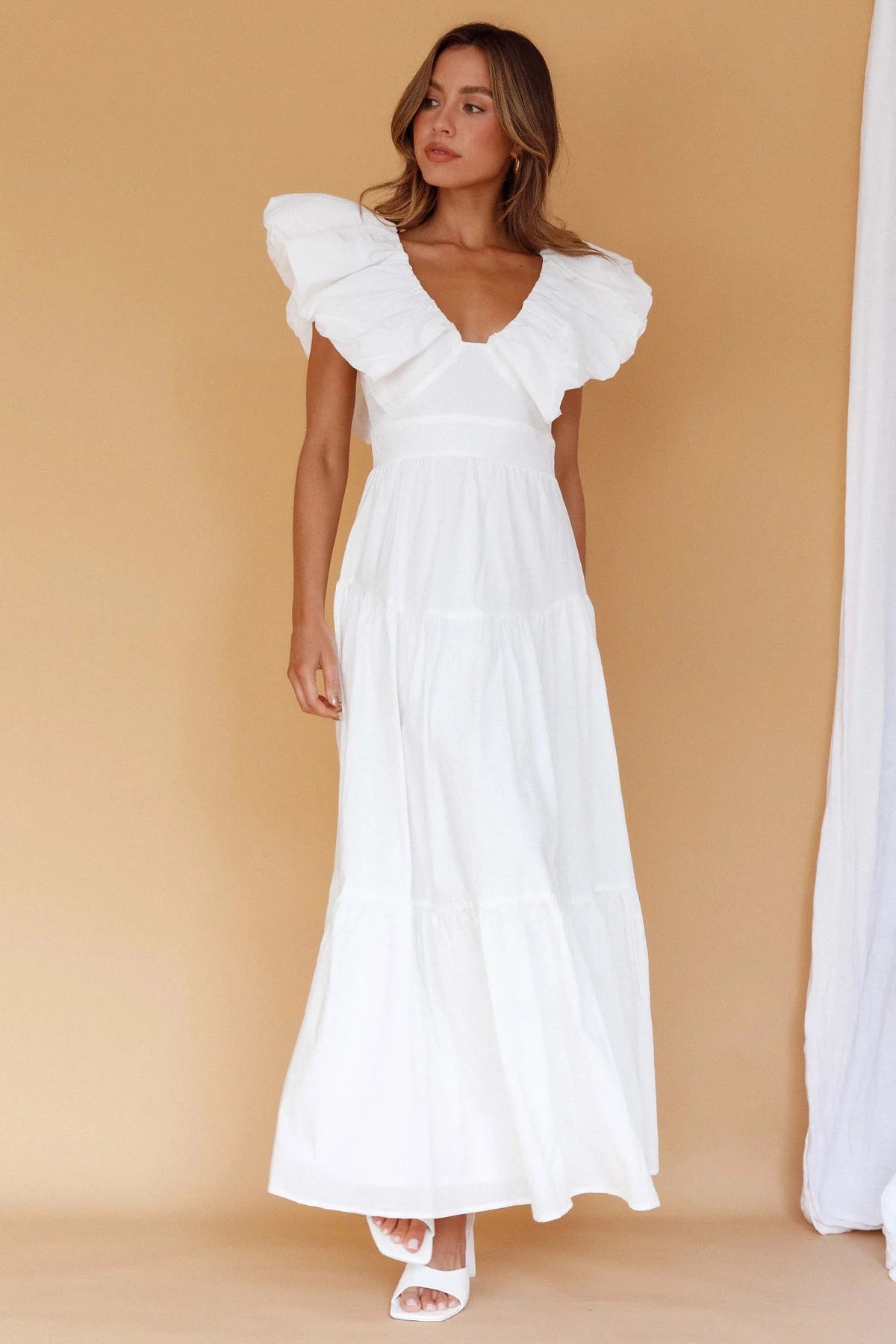 Kahlo Puffed Ruffle Neckline Maxi Dress White